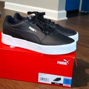 Puma Sneakers